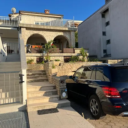 Apartman By The Sea 1